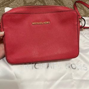 Michael Kors Crossbody purse